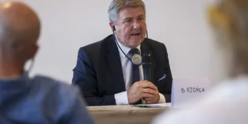 Eurodiputados consideran que España está al frente de la lucha contra la migración ilegal