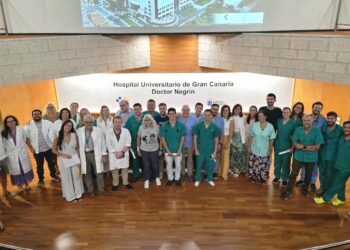 El Doctor Negrín homenajea a 20 nuevos especialistas que completan en septiembre y octubre su período formativo
