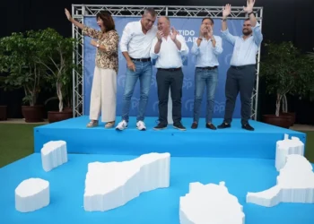 Tellado pide imitar a países del entorno: «mano dura con la mafias e inmigración ilegal»