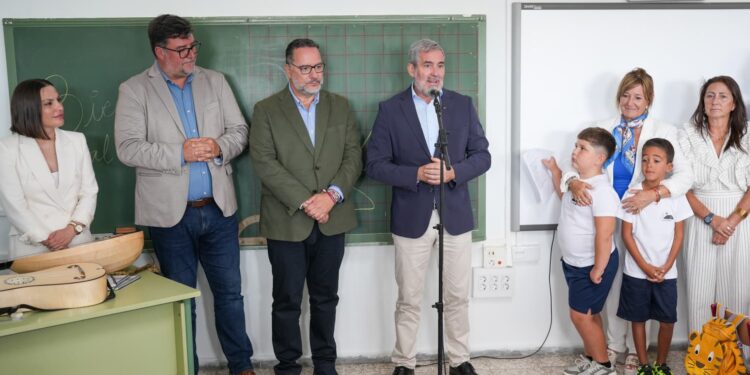 Canarias afronta el inicio de curso con cerca de 236.000 estudiantes en todas las etapas educativas