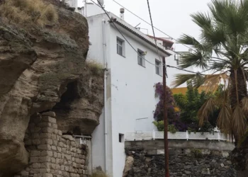Un hombre mata a su madre en Las Palmas de Gran Canaria y se entrega a la Policía