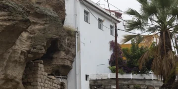 Un hombre mata a su madre en Las Palmas de Gran Canaria y se entrega a la Policía