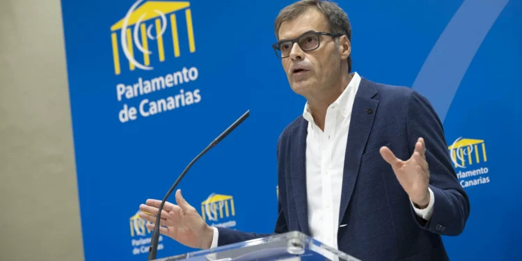 Canarias, de las «más castigadas» por la quita, según el PP, que pide a Torres «la verdad»