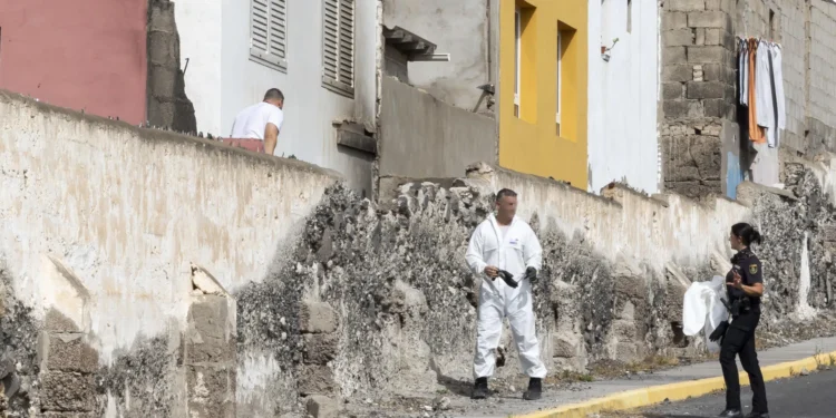 El joven detenido por el caso de la menor quemada en Las Palmas queda libre: el fuego fue fortuito y quiso ayudarla