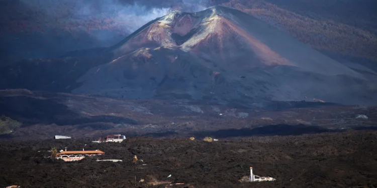 Más de 17.000 microsismos tras la erupción construyen un mapa interno del volcán Tajogaite