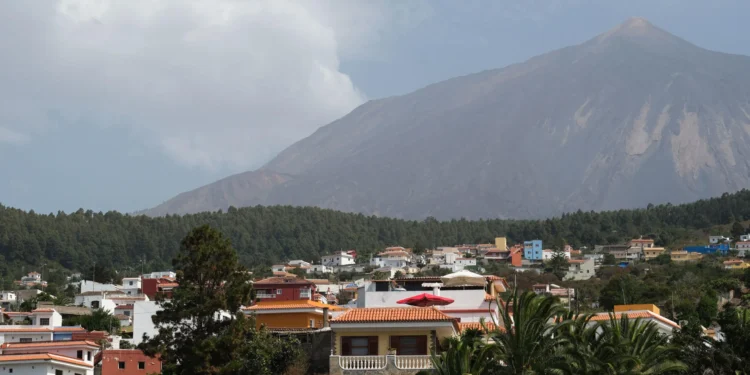 Mil personas participarán en Tenerife en el primer simulacro de erupción volcánica de España