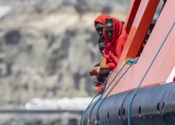 Dieciséis detenidos por el cayuco en el que murieron decenas de personas al sur de Canarias