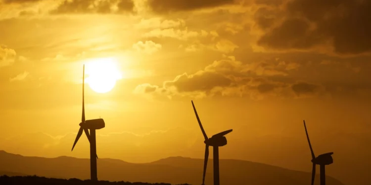 La planificación eléctrica para 2030 plantea para Canarias reforzar las redes y triplicar las renovables