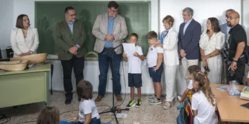 Clavijo: «El esfuerzo que Canarias hace en educación es el mayor de la historia»