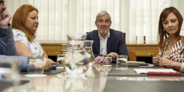 CCOO pide a Clavijo que Coalición Canaria apoye la reducción de la jornada laboral en el Congreso