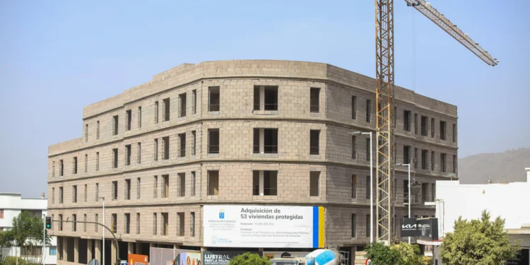 La Palma tras el volcán: 399 viviendas públicas en marcha y 16 modulares retiradas