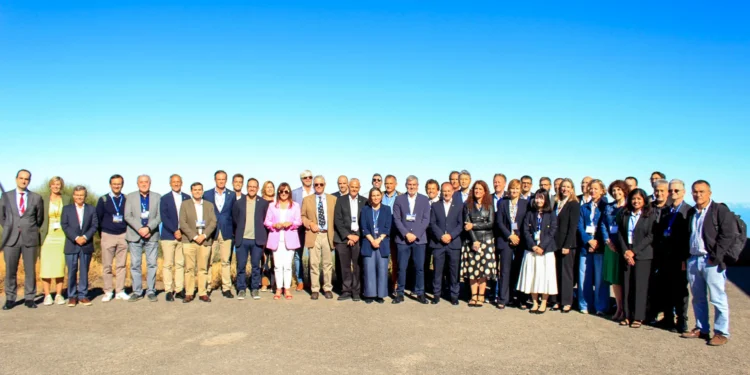 Canarias usa la diplomacia científica para acercar el Telescopio de Treinta Metros a La Palma