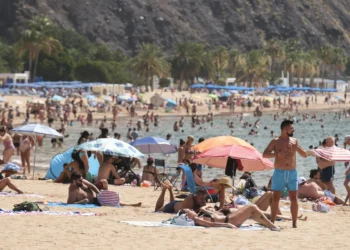 El sector turístico de Canarias se anota el mejor mes de julio de su historia