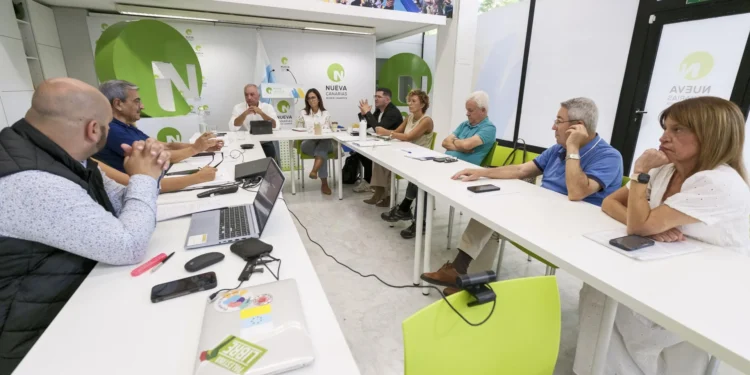 Nueva Canarias considera «cínica» la propuesta de confluencia de Municipalistas Primero Canarias para las elecciones