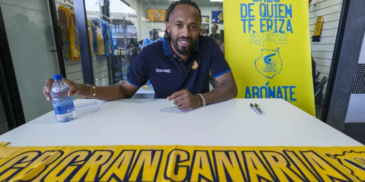 Braian Angola se muestra ambicioso: Me gusta ganar títulos y a eso vengo a Gran Canaria