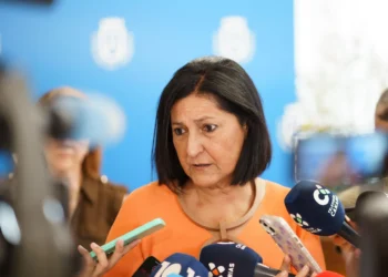 El Cabildo de Tenerife crea una comisión técnica de movilidad para espacios naturales como Anaga y Teide