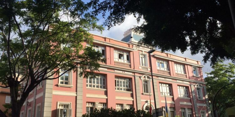 El seguimiento de la huelga de médicos y facultativos ha sido del nueve por ciento