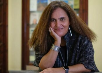 El Gobierno de Canarias distingue a Alicia Llarena por el Día de las Escritoras