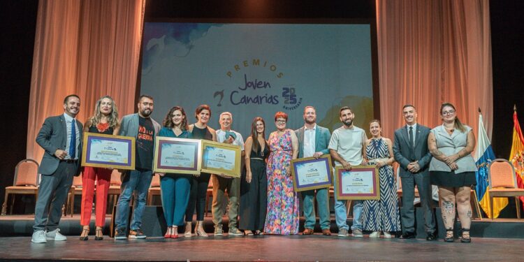Los Premios Joven Canarias 2025 celebran su 25 aniversario reconociendo la labor de entidades y jóvenes