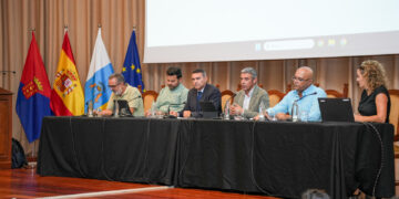 El Gobierno de Canarias y el Cabildo de Lanzarote fomentan la prevención de la filoxera con una charla informativa