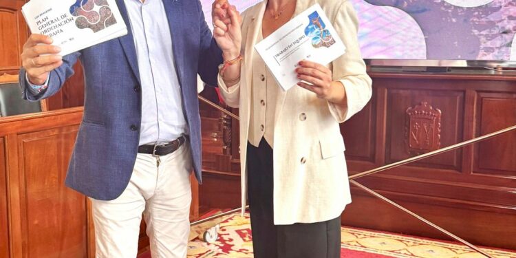 011025 Aprobaci�n definitiva Plan General de Ordenaci�n Urbana PGOU