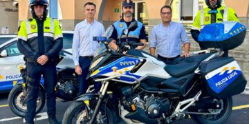 171025 Presentaci�n de la compra de dos nuevas motocicletas Polic�a Local