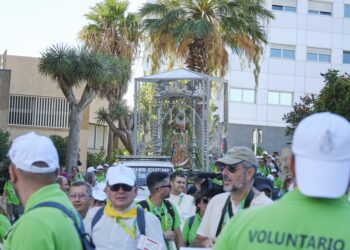 20251011_Peregrinación_Virgen_Candelaria_Hospital_Rosa 11