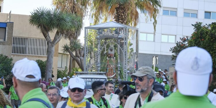 20251011_Peregrinación_Virgen_Candelaria_Hospital_Rosa 11