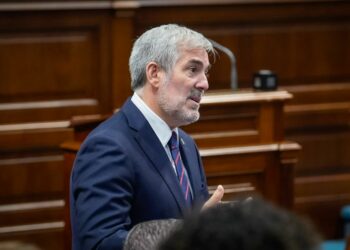 Fernando Clavijo destaca la mejora de los servicios públicos esenciales y el valor de la política útil