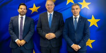 Canarias reclama a la UE apoyo financiero específico para el sector pesquero de las RUP en el nuevo Fondo europeo