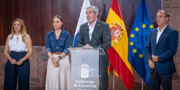Canarias presenta su candidatura para acoger el Centro Nacional de Vulcanología