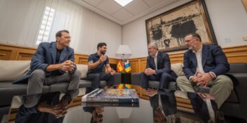 El Gobierno de Canarias celebra la temporada internacional del saltador Carlos Gimeno