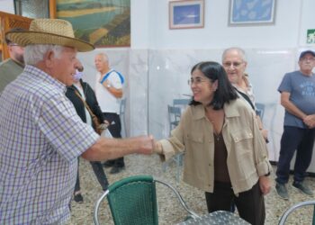 Carolina Darias, durante su visita en Lomo Los Frailes