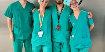 El HUC corrige malformaciones esofágicas en dos bebés mediante cirugía mínimamente invasiva