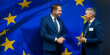 Quintero defiende en Bruselas la continuidad del POSEI como programa diferenciado con financiación fijada por la UE