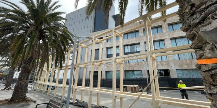 Construcción del pabellón 'De Roca Madre'