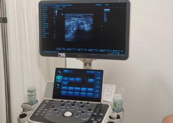 Sanidad adjudica dos ecógrafos por más de 216.00 euros para los hospitales Doctor Negrín y de La Candelaria