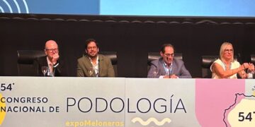 Profesionales del Doctor Negrín analizan en un congreso nacional las mejores técnicas para tratar el pie diabético