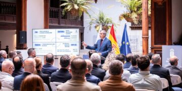 Manuel Domínguez: “El futuro de Canarias depende de que seamos capaces de defender nuestro fuero”