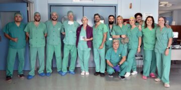 El Hospital General de Fuerteventura implanta una nueva tecnología para pacientes con dolor crónico complejo