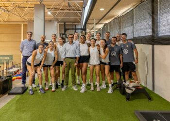 Deportes y la Federación Canaria de Voleibol presentan su nuevo material tecnológico para la mejora del rendimiento