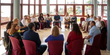 Un momento durante la reunión