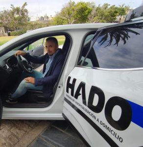 hado-el-director-del-scs-en-uno-de-los-nuevos-vehiculos-292x300-1
