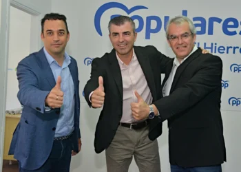 El PP desautoriza el pacto con el PSOE en el Cabildo de El Hierro y amenaza con expulsiones