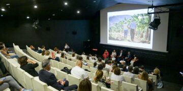 El Gobierno de Canarias reivindica recuperar los espacios públicos como fórmula de transformación social