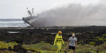 Se suspende el traslado a Extremadura del joven marroquí que llegó a Lanzarote porque no es menor de edad