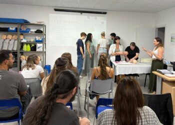 Atención Primaria de Gran Canaria refuerza la formación de su personal de enfermería en atención pediátrica