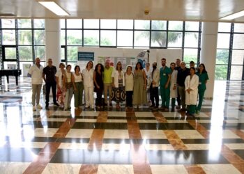 El Hospital Doctor Negrín se une a la conmemoración del Día Mundial del Paciente Ostomizado