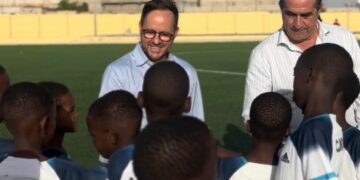 Canarias impulsa el ‘Balón de la Esperanza’, un torneo de fútbol que llegará a 2.000 jóvenes en Mauritania