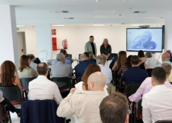 Sanidad y SCS analizan la implementación de las nuevas acciones asistenciales y de promoción de la salud